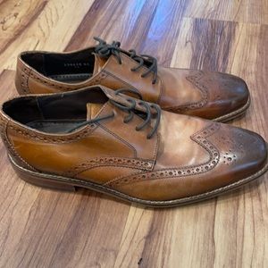 Men’s dress shoes